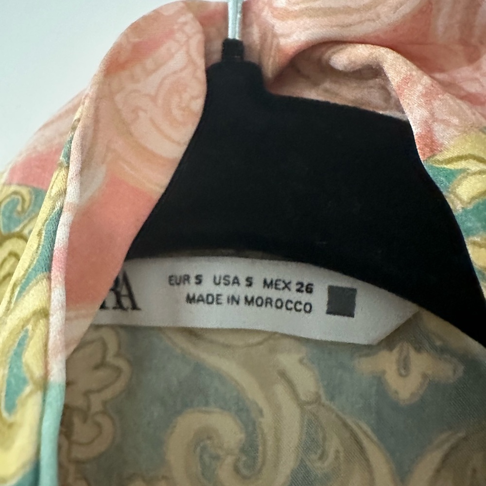 Zara Button Down Patchwork Multicolor Floral Satin - image 5